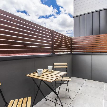 Boutique Apartment In Quiet, Sought-After Suburb Carnegie Eksteriør bilde